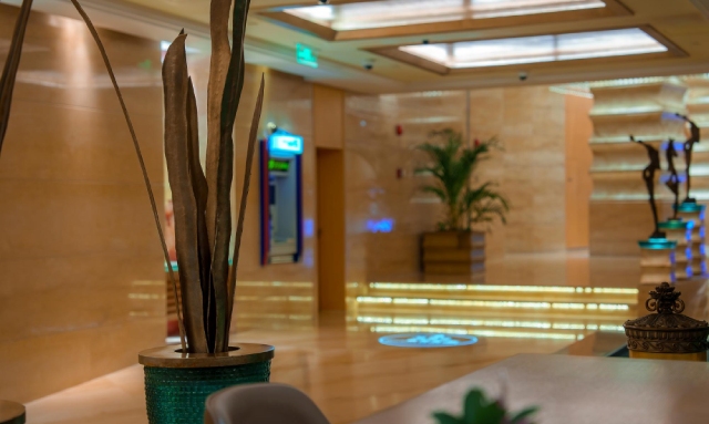 Magny-le-Hongre Hotel | Grand Magic Hotel Marne La Vallée